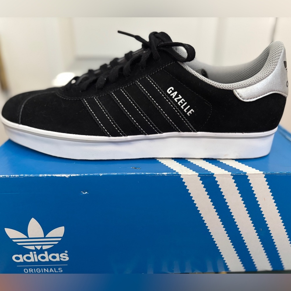 adidas Originals Gazelle Black White Silver Sneakers
